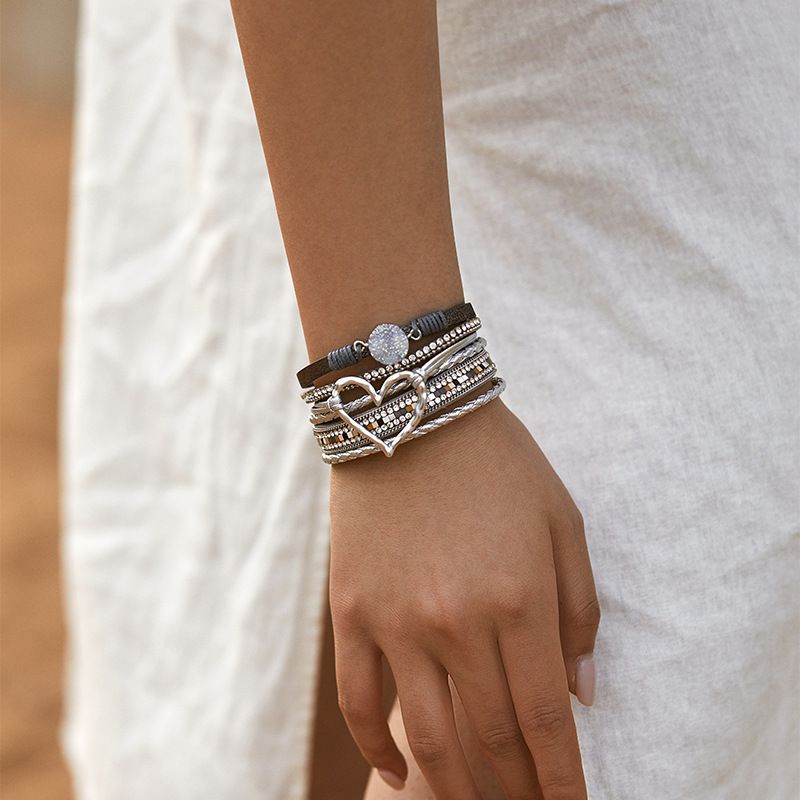 Set di bracciali a strati bohémien - Bracciale rigido regolabile a cuore aperto e catena con perline_voghion.com