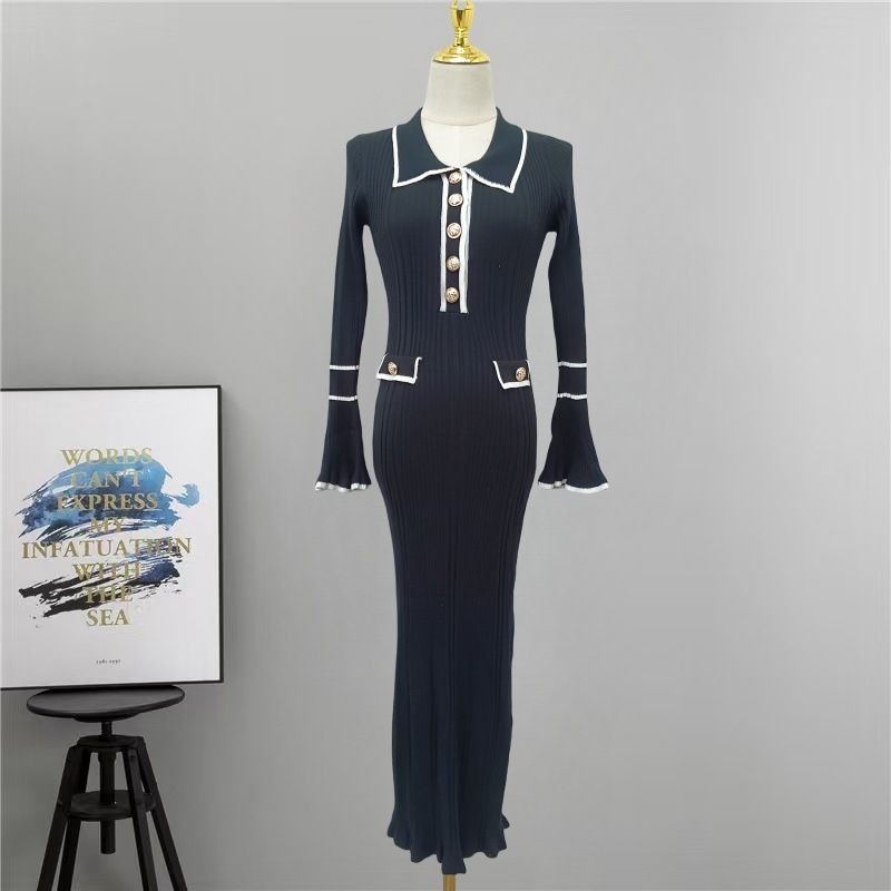 Inspired Strickkleid mit Babydoll-Kragen – X-Linien-Langarmkleid für Damen mit ausgestelltem Saum und Knopfdetail (S-XL, einfarbig, hohe Taille)_voghion.com