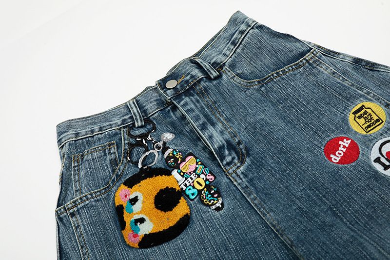 2025 Design Sense Cartoon Towel Embroidered Jeans For Men And Women, Autumn New Loose Fit Versatile Slimming Wide-Leg_voghion.com