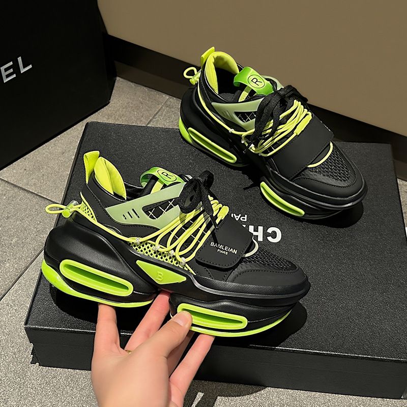 Neue Plattform-Raumschiff-Space-Booster-Daddy-Schuhe, stoßdämpfende Freizeitschuhe mit Tanksohle, vielseitiger Einzelschuh_voghion.com