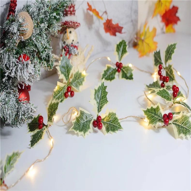 LED Christmas Pinecone Fairy Lights With Bells - 2m 20 LED Battery Operated Copper Wire String Lights For Holiday Decorations_voghion.com