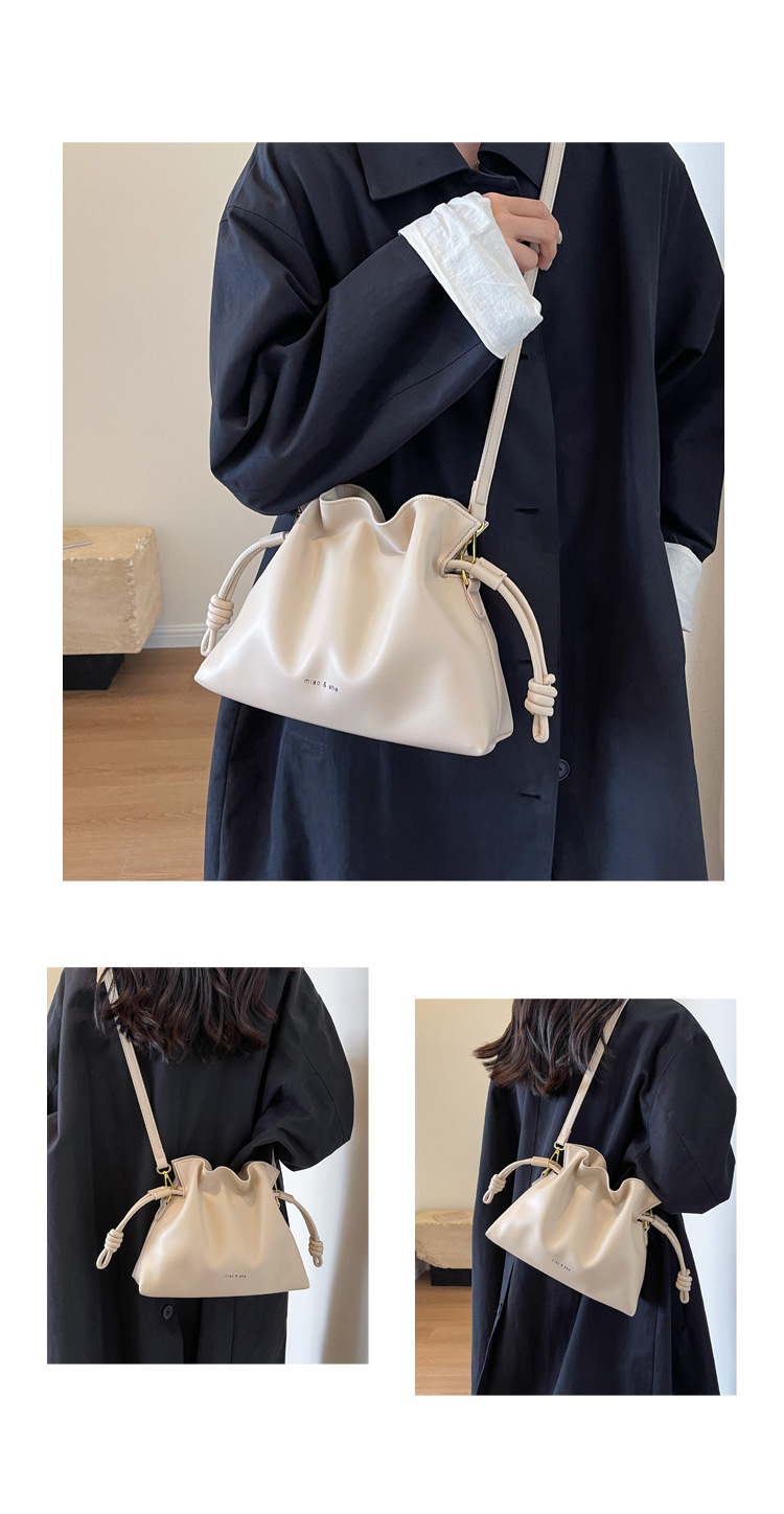 2023 New Hot Selling Premium Feel Bucket Bag Women's Large Capacity Commuter Bag Drawstring Shoulder Bag Underarm Bag_voghion.com