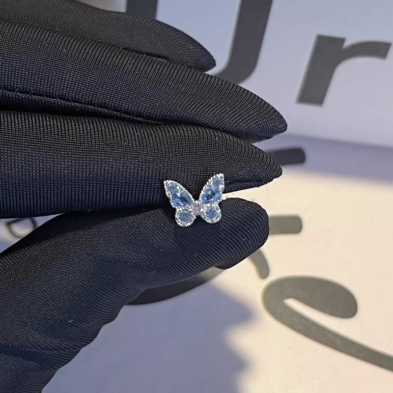 Niche Bow Titanium Steel Heart-Shaped Ear Cochlear Studs, High-End And Minimalist Pentagram Earrings, Women's Earrings_voghion.com