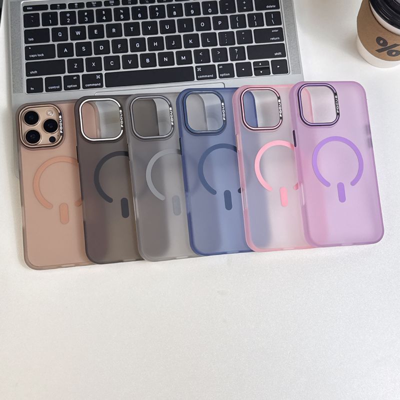 Phone Case Suitable For IPhone16promax Mobile Phone Case Skin Feeling Magnetic Suction C Type Jelly Dopamine 15 Semi Transparent PC Case_voghion.com