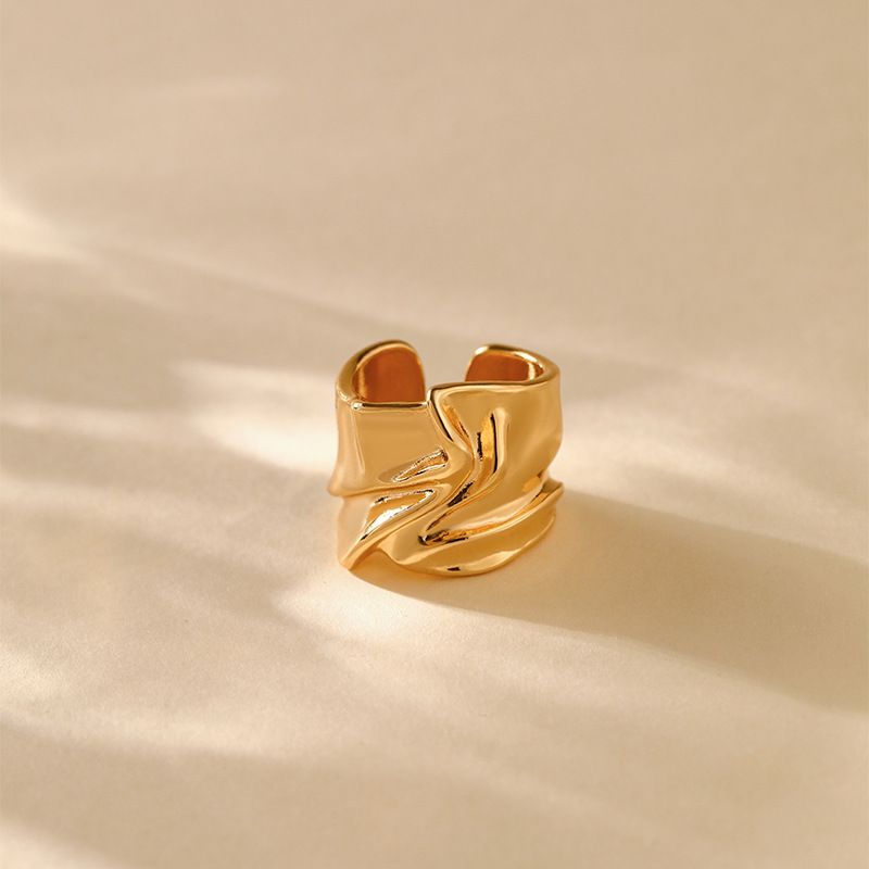 Heavy metal color preserving love ring copper plated with K real gold stacking fashion irregular texture retro ring_voghion.com