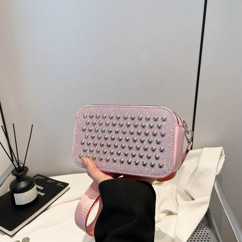 Borsa a tracolla piccola, quadrata, elegante e versatile, nuova moda 2025 per donna_voghion.com
