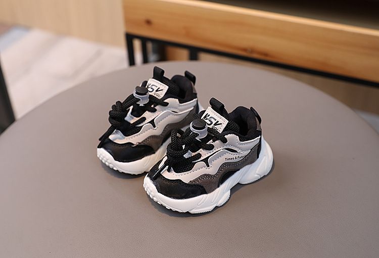 A generation of foreign trade father shoes Children's toddler shoes breathable mesh sneakers 0-3 years old men's and women's baby shoes 1_voghion.com