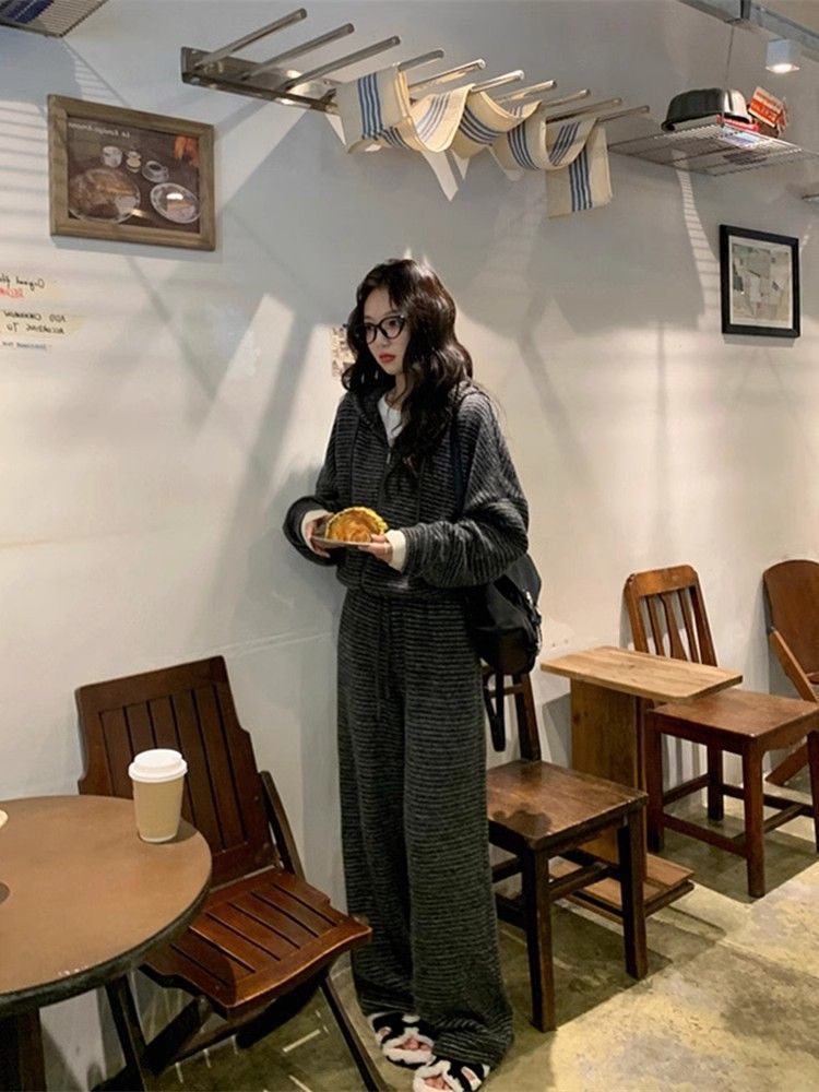 Plus Size Women's Clothing 150kg New Spring Autumn Slimming Sports Casual Sweatshirt And Wide-Leg Pants Two-Piece Set_voghion.com