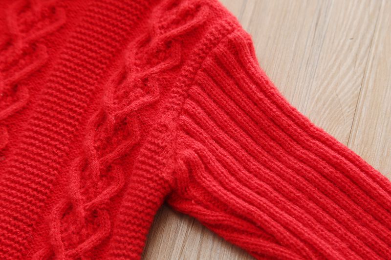 Sweter dziecięcy z dzianinowym golfem_voghion.com