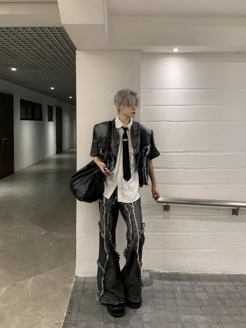 Men's Clothing Niche Design Raw Edge Shoulder Pad Denim Short Sleeve Washed Heavy Jeans Suit Men's Jacket Shirt Short_voghion.com