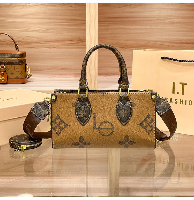 Vintage Floral Print Crossbody Bag For Women - Stylish Small Shoulder Bag With Adjustable Strap, Compact Boston Design, Elegant Pillow Shape_voghion.com