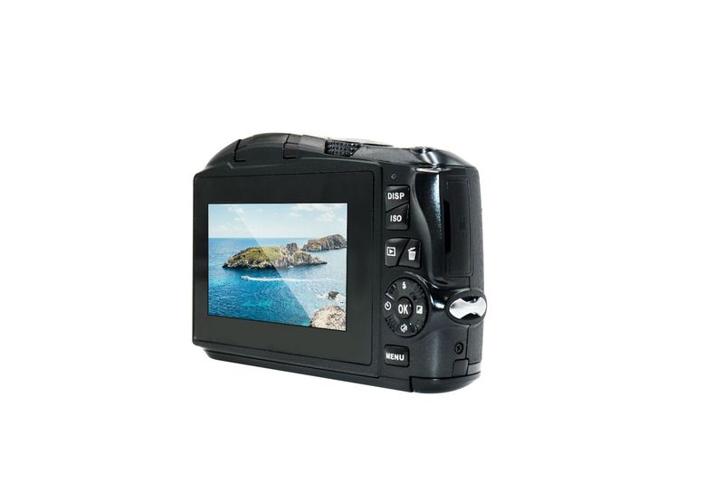 Nueva cámara sin espejo con 48 millones de píxeles y grabación de alta definición de 2.7K. Cámara DSLR con 3 pulgadas de almacenamiento._voghion.com
