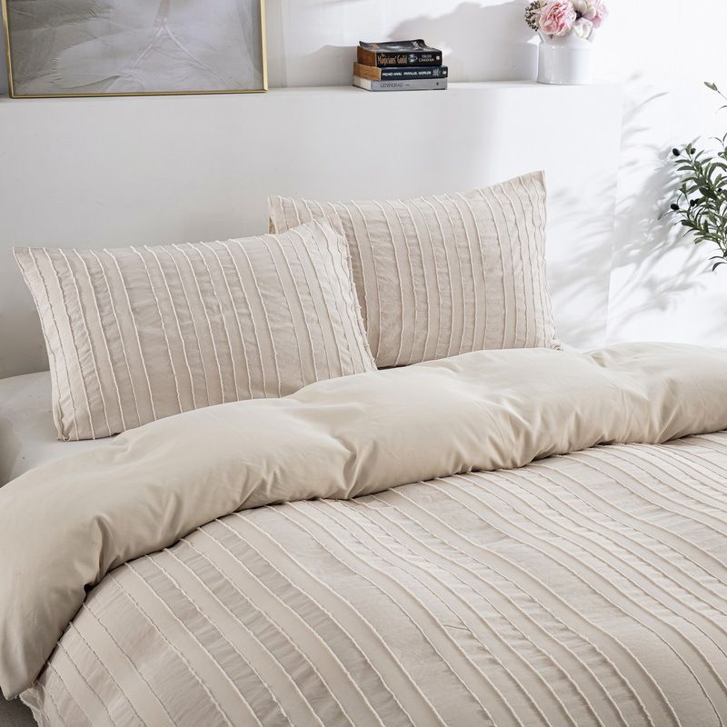 Set copripiumino soffice a righe color cachi chiaro - Biancheria da letto morbida da 3 pezzi con motivo a fiori recisi per un arredamento accogliente._voghion.com