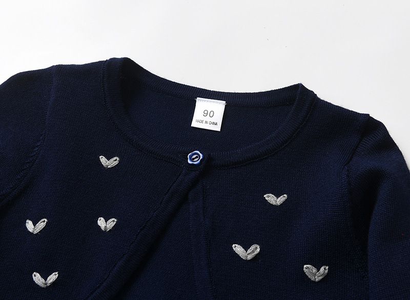 Mutter-Tochter-Kleidung Frühling und Herbst Handbestickte Liebesmädchen-Strickjacke Pullover Schal Kinder Sommer Dünnes Klimaanlagenhemd_voghion.com