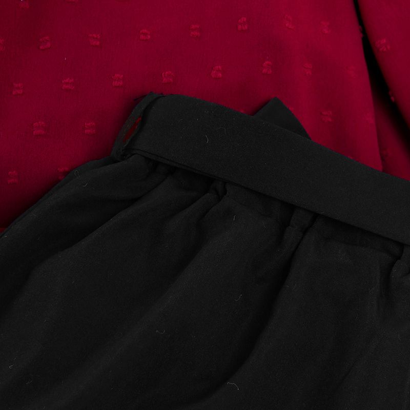 Abito da ragazza primavera autunno tinta unita manica lunga in pizzo scolpito top a pieghe e gonna corta decorata con bottoni_voghion.com