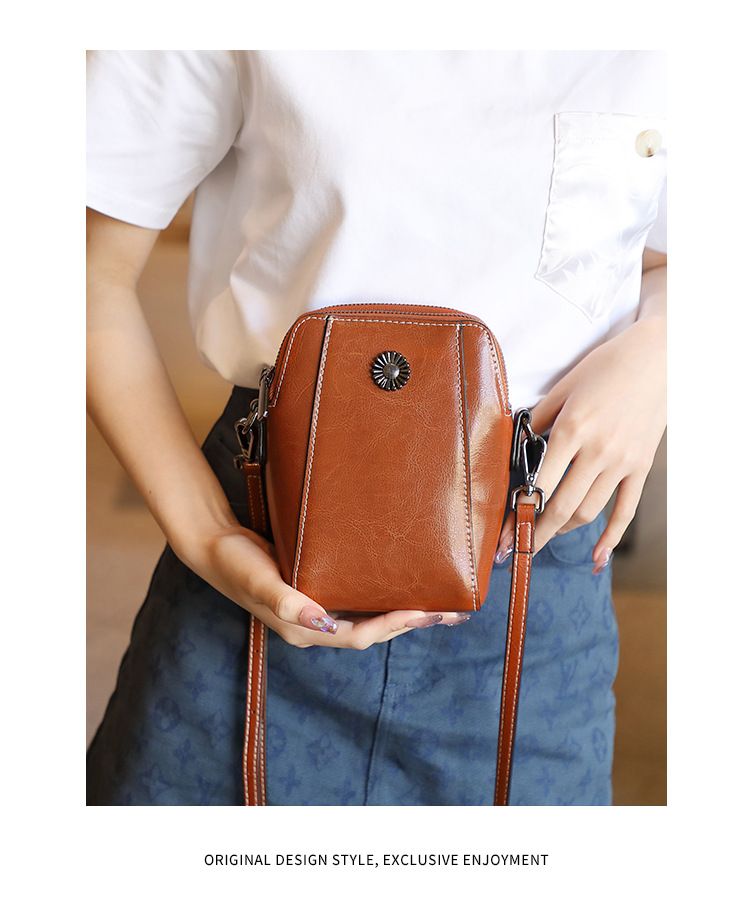 Women's Leather Crossbody Phone Bag Mini Purse - Small Square Bag With Lock Closure, Zipper Pocket, Adjustable Strap For Daily Use_voghion.com