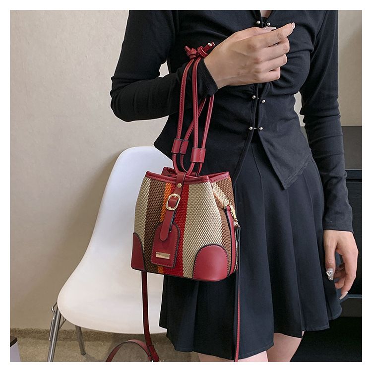 Sacs seau pour femmes, sac seau portable à rayures de couleur contrastée, sac à bandoulière tendance pour femmes_voghion.com