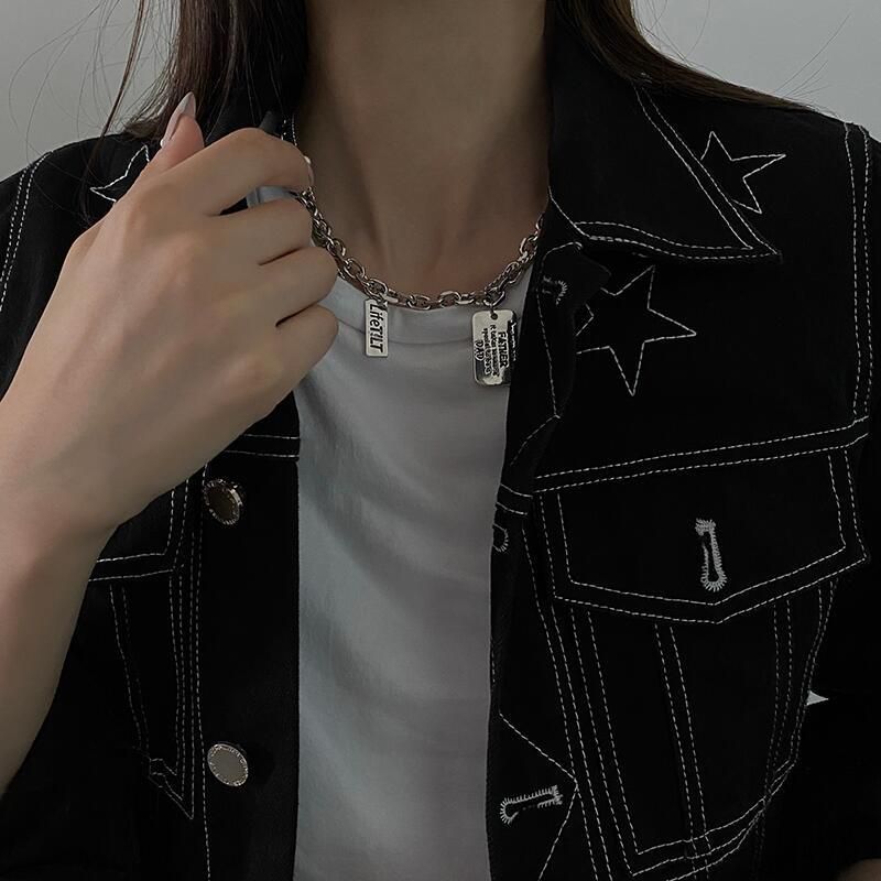 Minimalist Square Pendant Letter Hip-Hop Necklace Women Summer Cold Style Double Layer Stacked Decorative Clavicle Chain_voghion.com