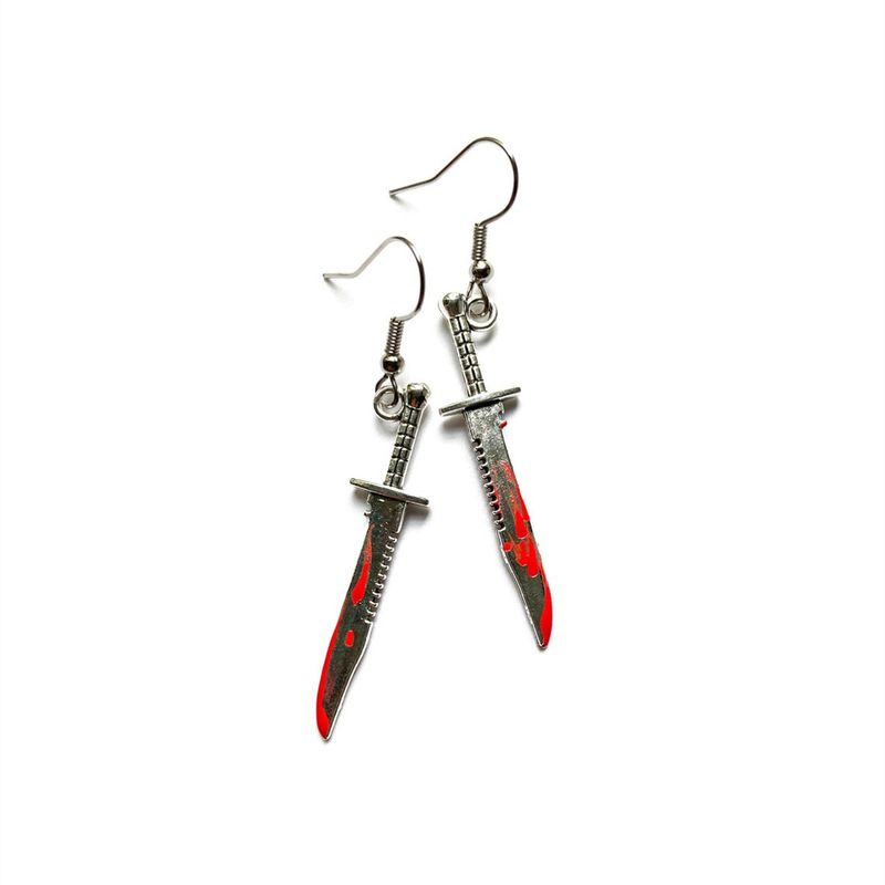 Dagas góticas y pendientes vintage_voghion.com