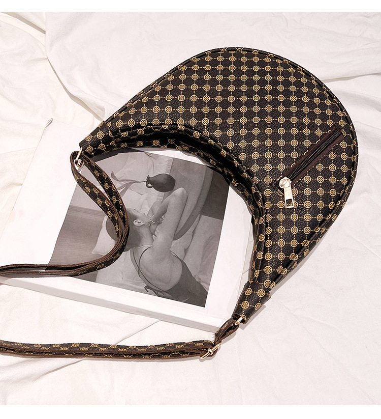 2023 New Sweet Versatile Underarm Bag Women's Bag Small Design Shoulder Bag Korean Underarm Bag Student Bag_voghion.com