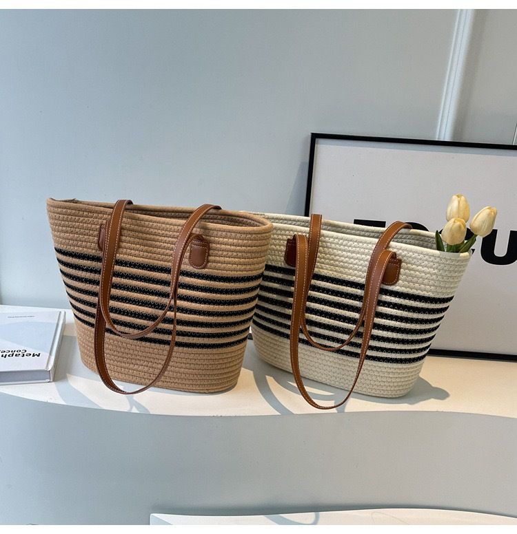 2025 Neue gewebte Tasche, einfache rückenförmige Strohhandtasche, Umhängetasche, Urlaubstasche aus Baumwollseil für Pendler, Damentasche_voghion.com