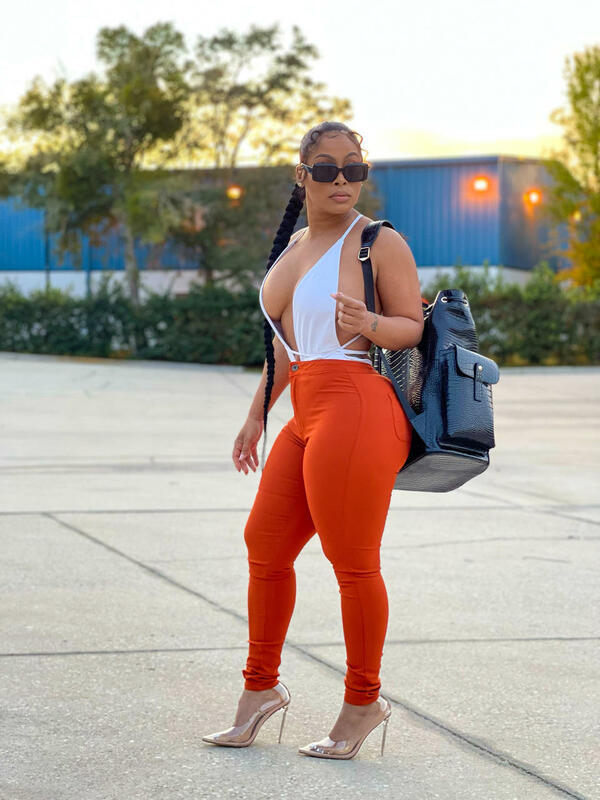 Pantaloni casual in denim slim tinta unita da donna_voghion.com