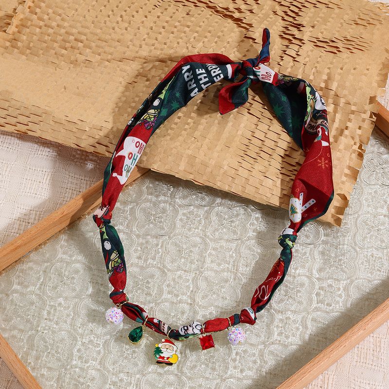 Collana con sciarpa di seta Collana con sciarpa di seta di lusso leggera e versatile con più ciondoli di perle di alta qualità_voghion.com
