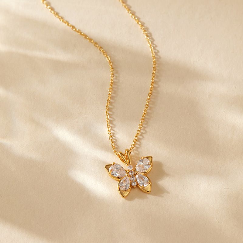 Collana di alta qualità con design a forma di animale, placcata in rame K, in vero oro e zircone, con catena a clavicola e ciondolo a forma di cuore_voghion.com