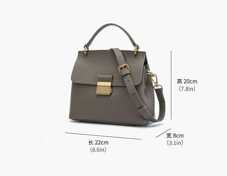 Designer New Classic Chain Small Shell Tote Fashion Genuine Leather Women Niche Design Shoulder Bags Top Quality Ladies_voghion.com