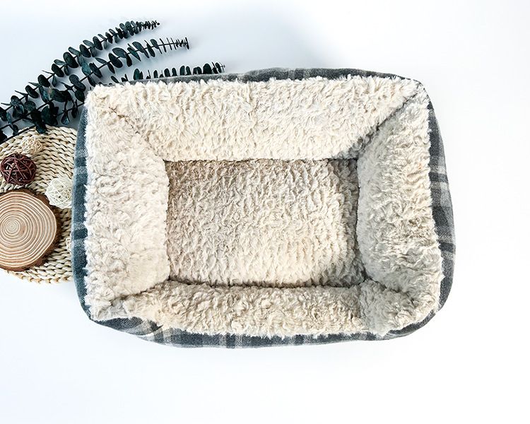 Winter Cat and Dog Sleeps Warm Nests Supplies Pet Sleeping Mat_voghion.com
