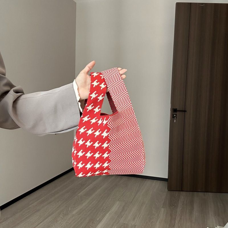 Large Capacity Internet Celebrity Women's Handbag Knitted Bucket Korean And Japanese Style Handheld Casual Tote Bag_voghion.com
