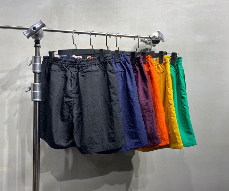 Herren Shorts mit Schmetterlingsstickerei, schnelltrocknend, lockere, lässige Strandhose_voghion.com