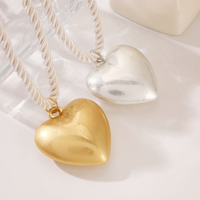 Collana con perline rotonde esagerate in stile punk europeo e americano, collana personalizzata a forma di amore rimovibile con nicchia temperamento_voghion.com