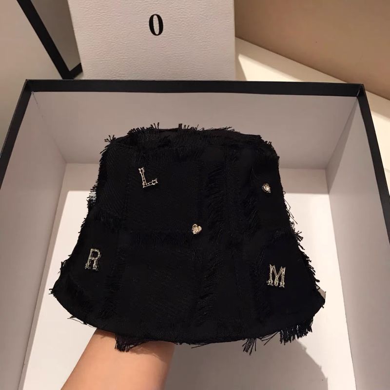 2025 Korean INS Small Fragrance Style Fringe Bucket Autumn New Metal Letter A Version Face-Slimming Fisherman Hat For Women_voghion.com