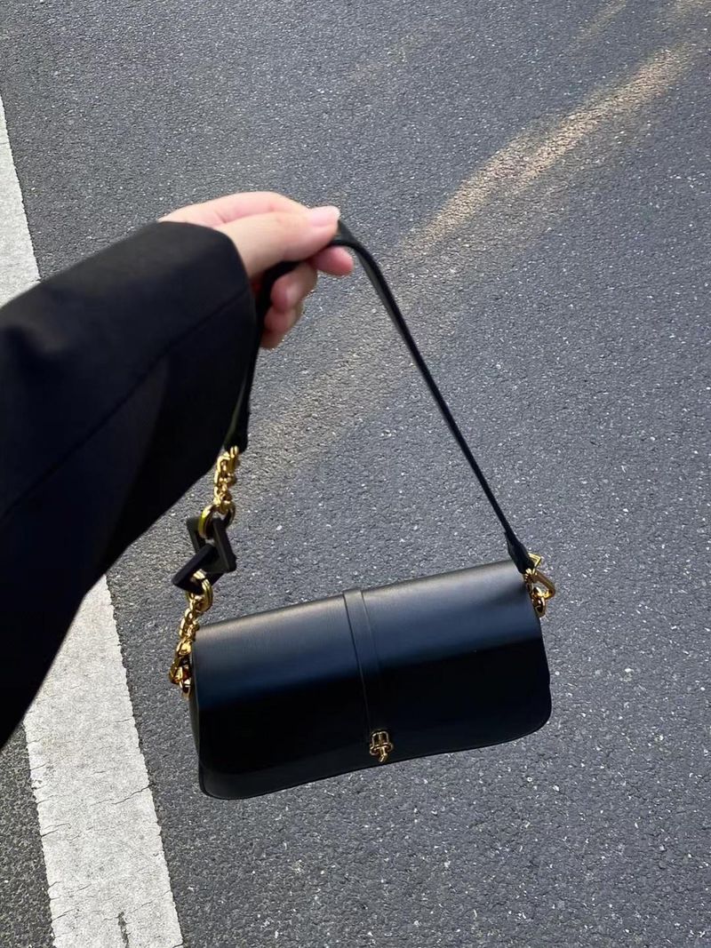 Satin 2024 Spring Summer New Korean Street Fashion Pillow Polyester Lock Women's Handbag Shoulder Bag_voghion.com