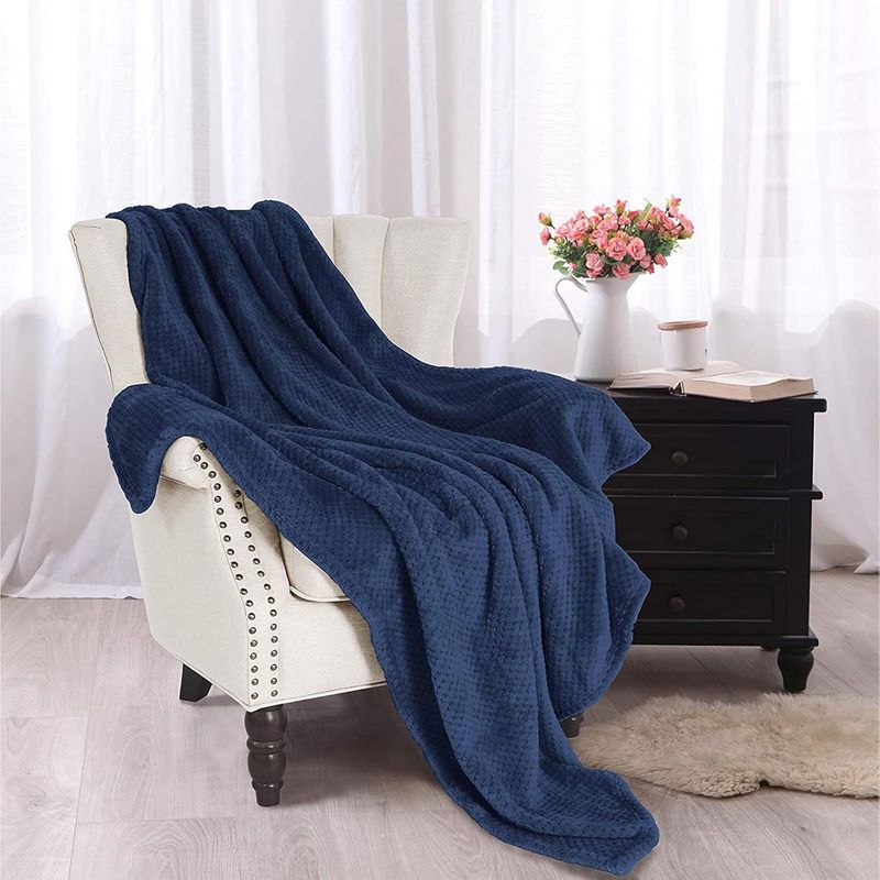 Soft Blanket Sofa Blanket Fluffy Plush Blanket Bed Blanket Comfortable Solid Christmas Blanket Decorative Gift Blanket Pet Blanket_voghion.com