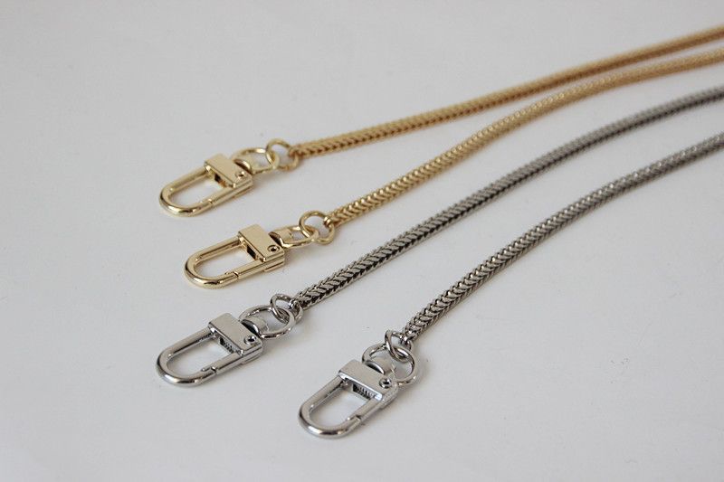 Accessori da donna in metallo casual da 3 mm, catena piatta in osso di serpente color oro_voghion.com