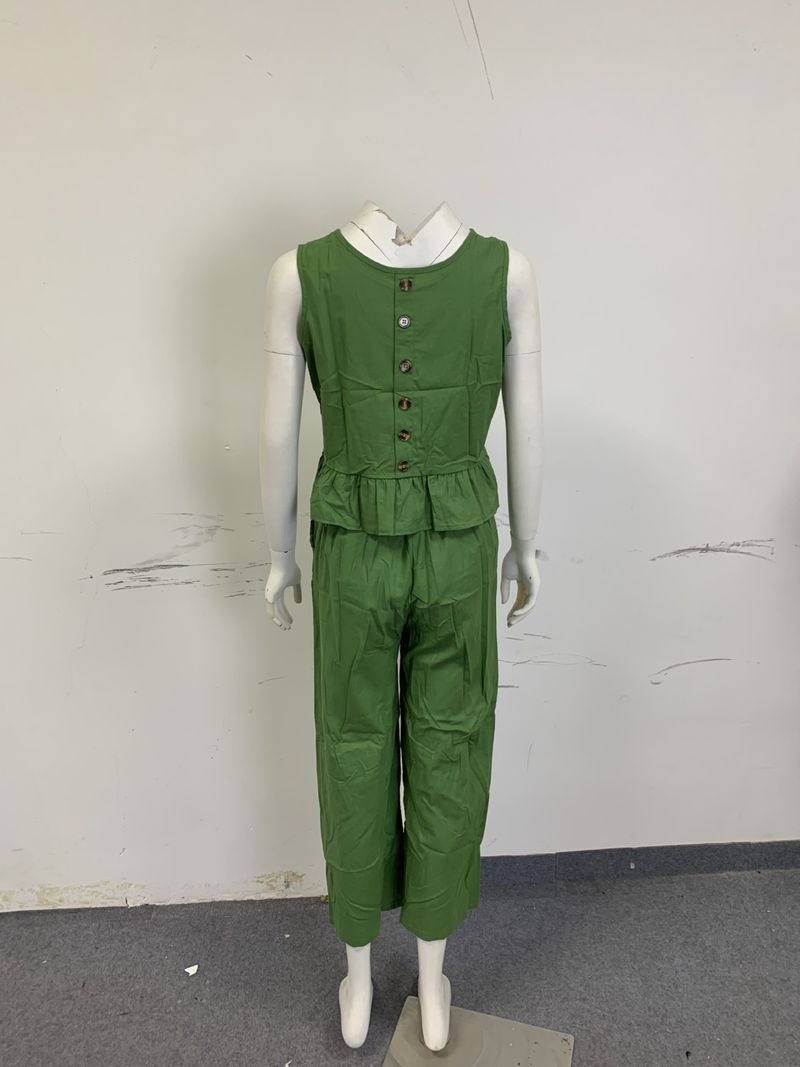 Ärmelloses Rüschenoberteil und weit geschnittene Hose aus Leinen-Baumwolle für Damen – Bohemian-Sommeroutfit_voghion.com