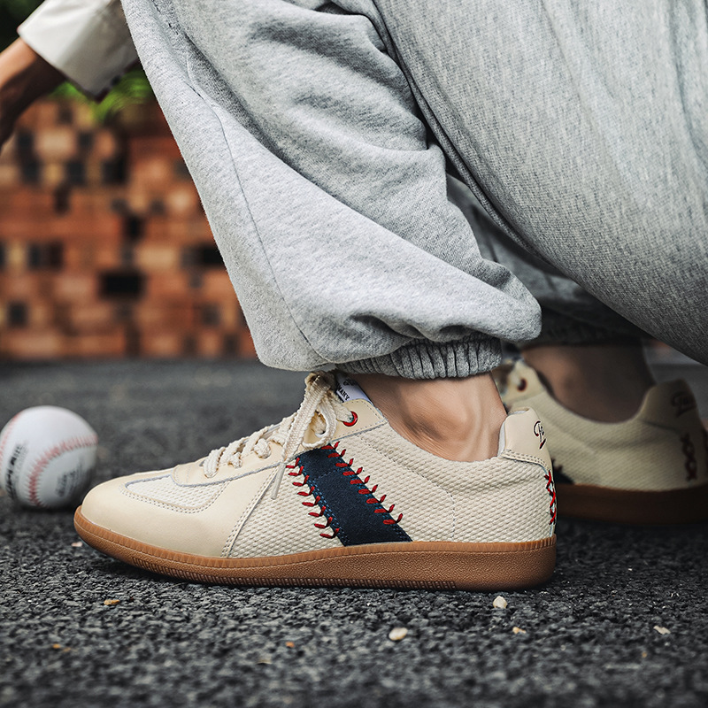 Scarpe da baseball di qualità imbattibile, traspiranti, estive, casual, basse, piccole, bianche, scarpe da tavola alla moda e versatili per l'allenamento da baseball._voghion.com