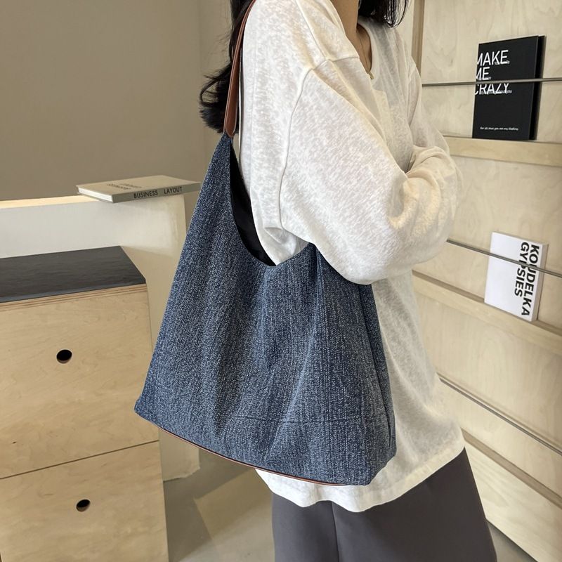 Borsa a tracolla versatile in denim per donna 2024, nuova borsa a tracolla leggera alla moda, grande capacità, da portare sotto le ascelle_voghion.com