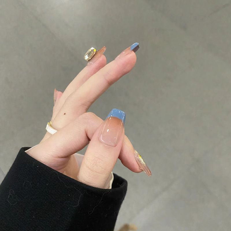 Internet-Berühmtheit trägt 10 Stücke von hoher Qualität handgefertigt in verschiedenen Größen, kurze abnehmbare Französisch Strass_voghion.com