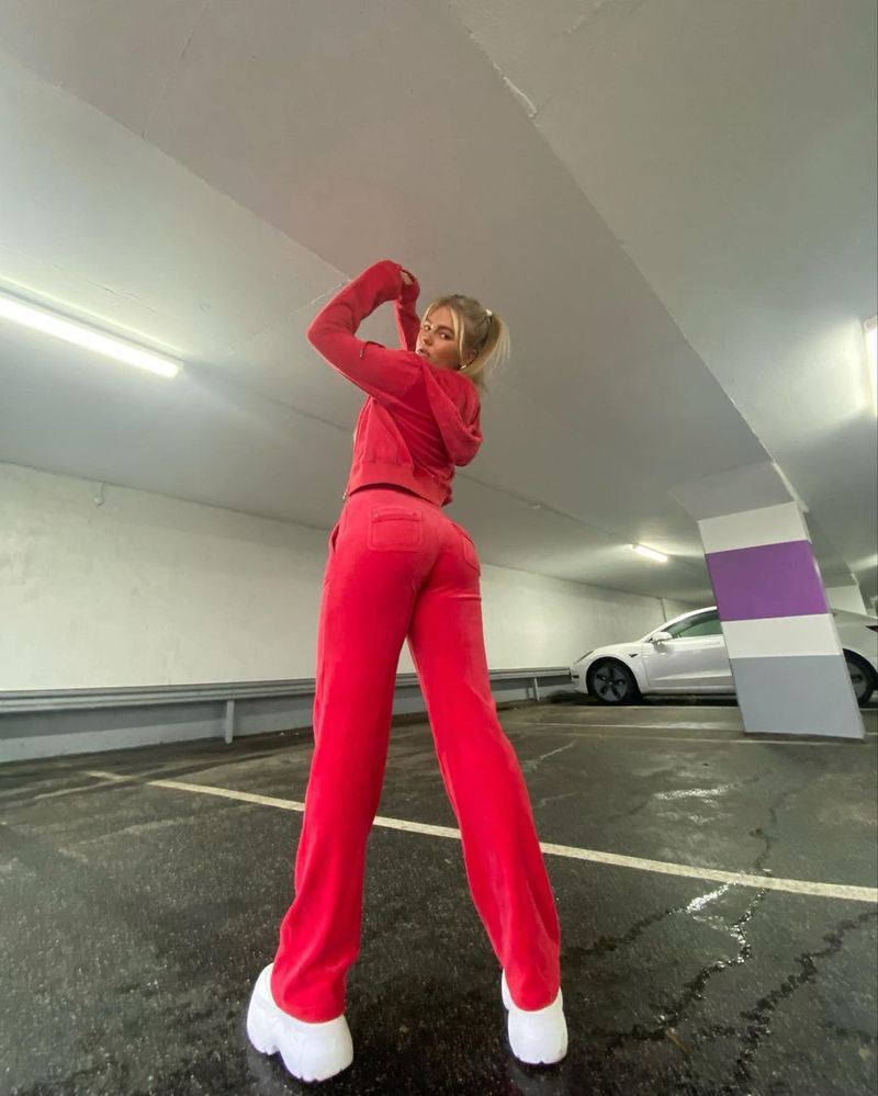 Samt-Trainingsanzug-Set für Damen – Jogginghose aus weichem Polyester und langärmliges Oberteil für Freizeitkleidung, Fitnessstudio, Lounge, Reisen – Schwarz/Hellblau/Pink/Rosa_voghion.com