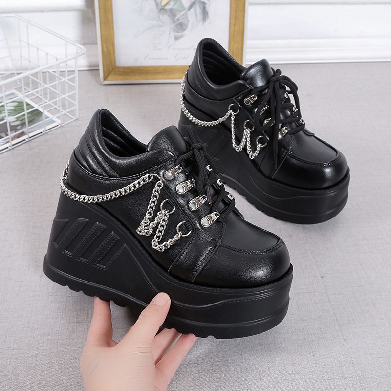 Women Gothic Punk Style Black Studded Lace-Up Platform Shoes, Metal Decor Block Heel Casual Shoes_voghion.com