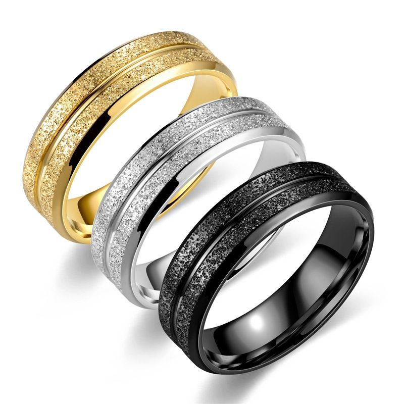 Nuovi accessori popolari: anello di coppia satinato a linea singola in acciaio inossidabile, anello in acciaio al titanio europeo e americano, gioielli fatti a mano in versione coreana_voghion.com