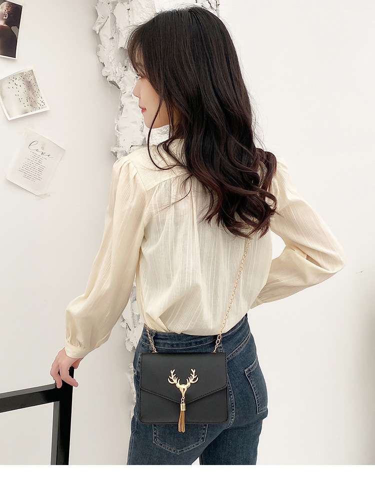 Borsa 2023 Borsa piccola alla moda Nuova borsa a tracolla in hardware con nappa di piccoli cervi Borsa a tracolla personalizzata_voghion.com