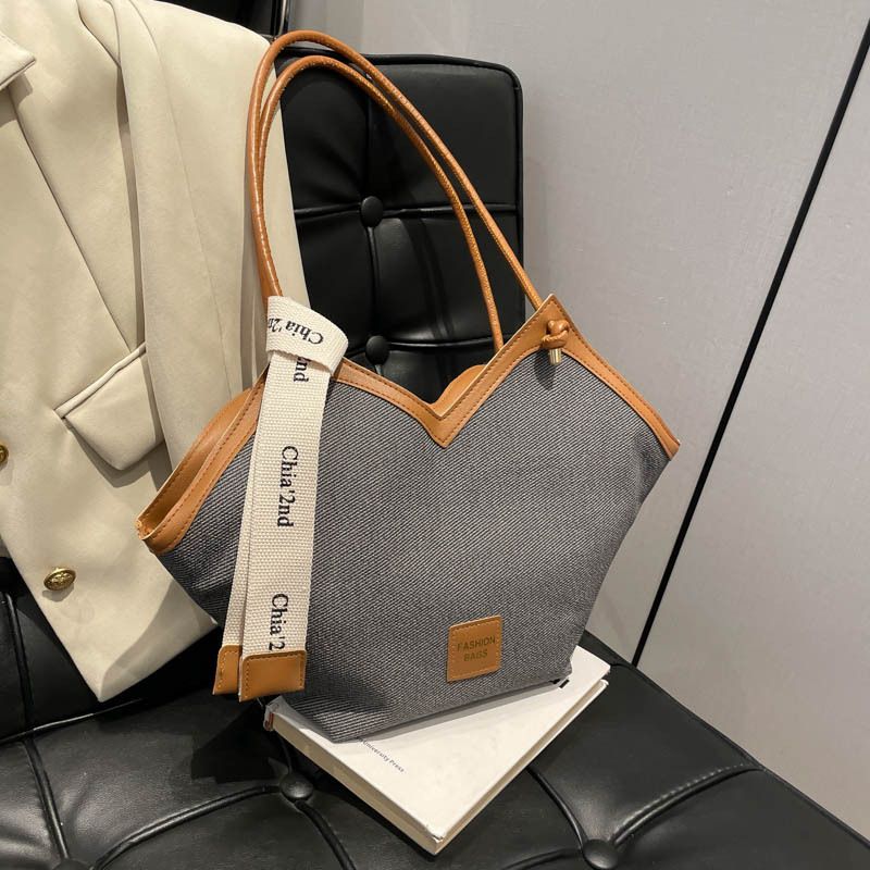 Fashion Tote For Women 2025 New Model Office Commute Large Capacity Shoulder Trendy Casual Underarm Women's Bag_voghion.com