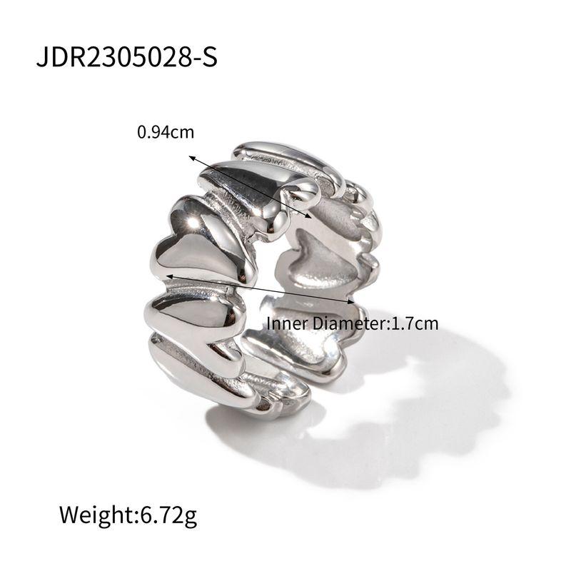 Anello Love W alla moda e alla moda, con un design semplice che non sbiadisce. Gioielli in vero acciaio inossidabile dorato._voghion.com