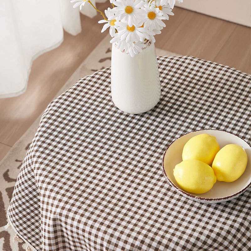 Nappe à carreaux en polyester et coton – Rectangulaire, résistante à la chaleur et durable, pour table à manger ou table basse | Élégant motif quadrillé marron_voghion.com