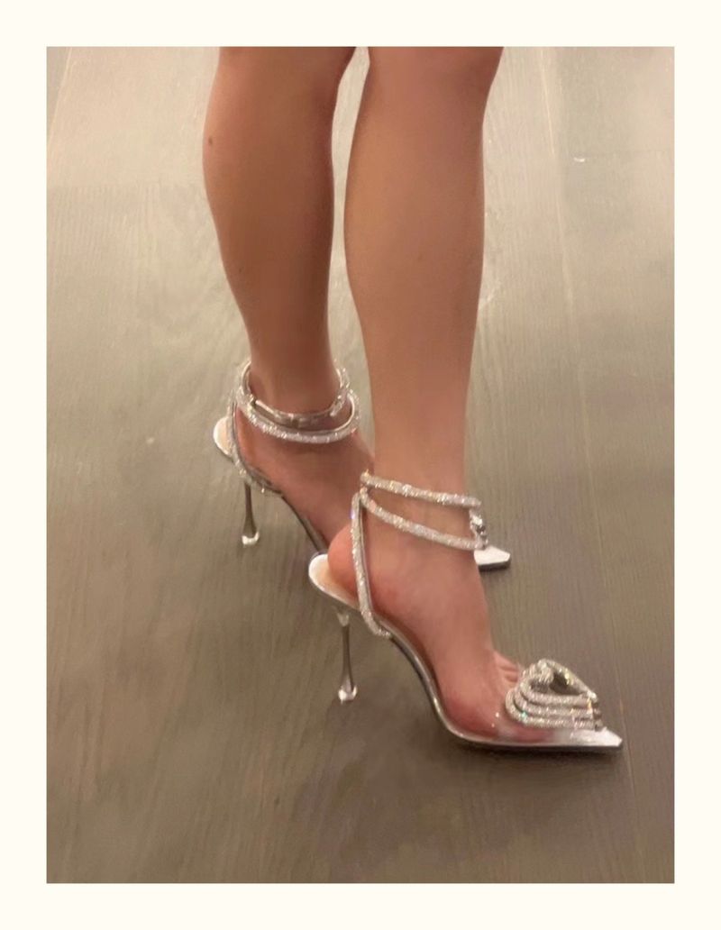 Sandali con tacco alto, a punta, con cinturino, sexy, trasparenti, a forma di cuore, con strass, a rete, rossi e scintillanti_voghion.com