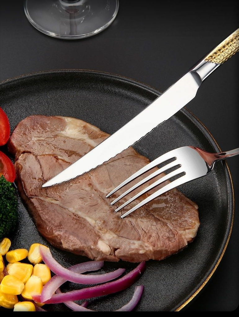 【Neuer europäischer Stil】 Hochwertiges Western- und Gabelset aus lebensmittelechtem Edelstahl mit verdicktem Steakmesser für den gewerblichen Gebrauch_voghion.com
